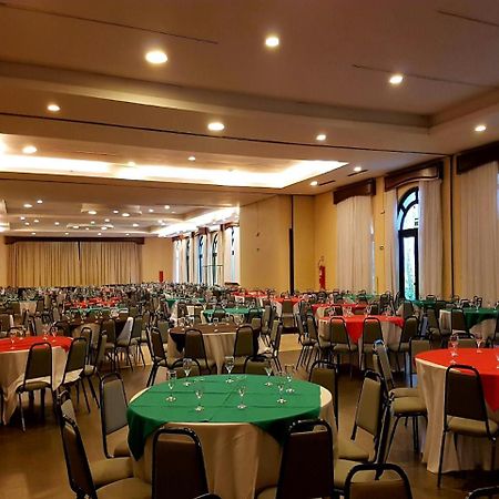 Hotel Tropical Manaus Esterno foto The ballroom