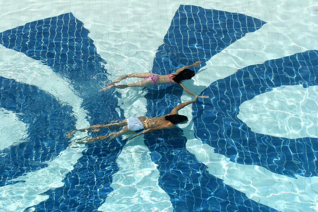 Hotel Tropical Manaus Esterno foto Swimming