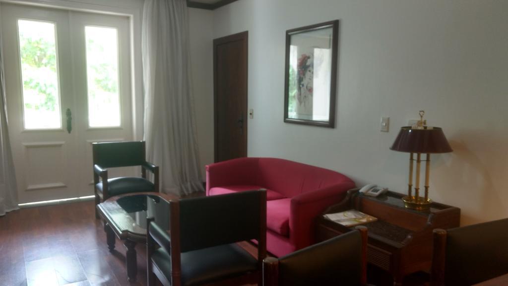 Hotel Tropical Manaus Esterno foto The living room of the house